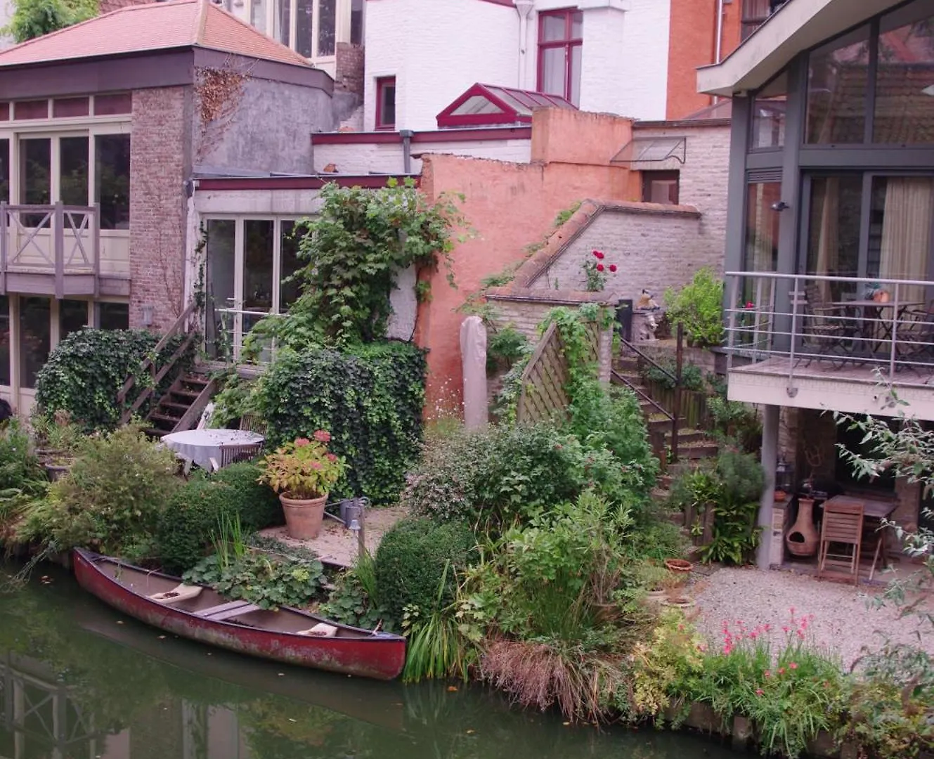 B&B Canal Deluxe Brugge 5*,  Belgium