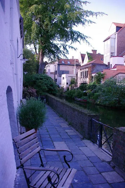B&B Canal Deluxe Brugge 5*,  Belgium