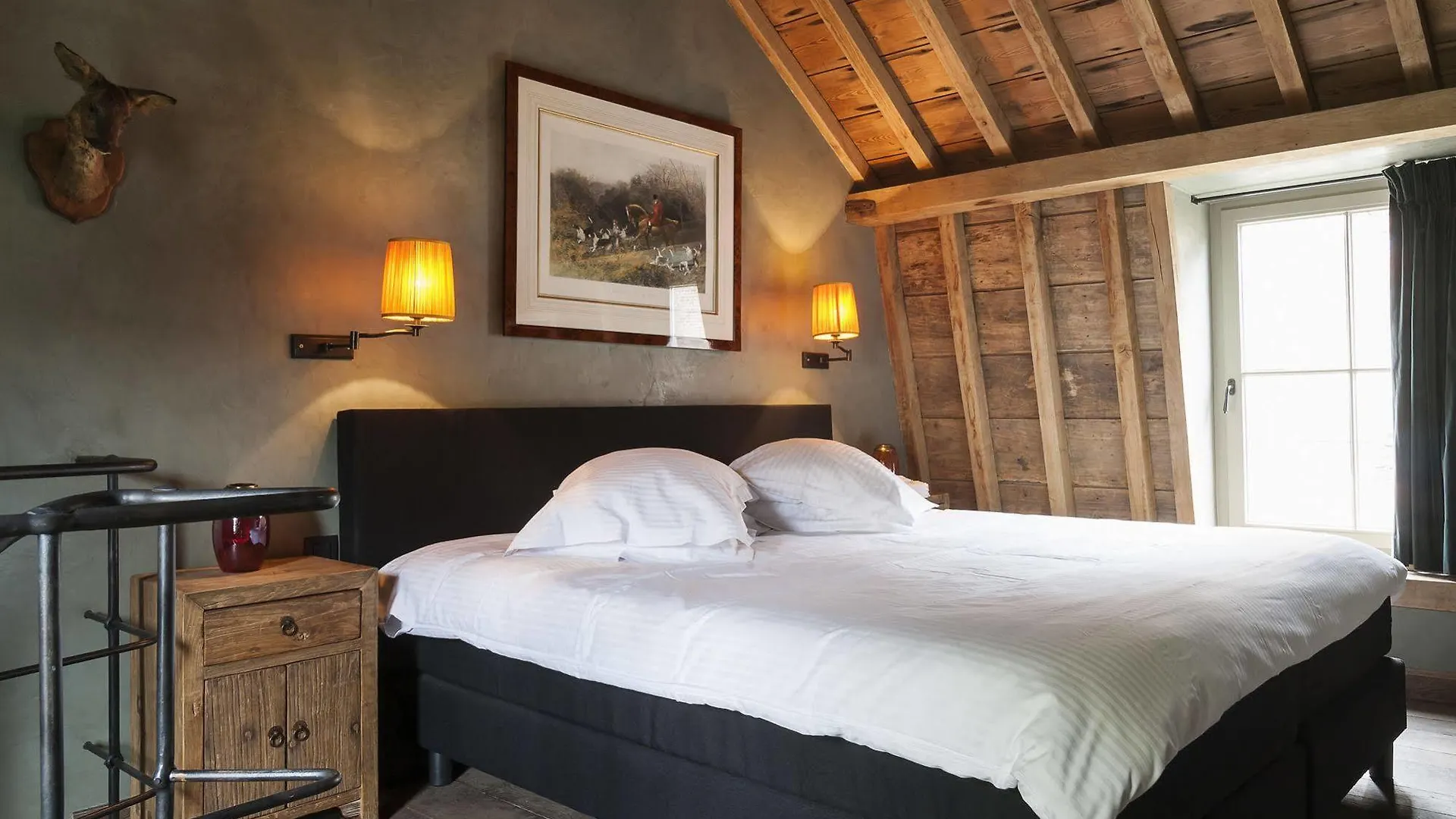 B&B Canal Deluxe Brujas Bed and breakfast